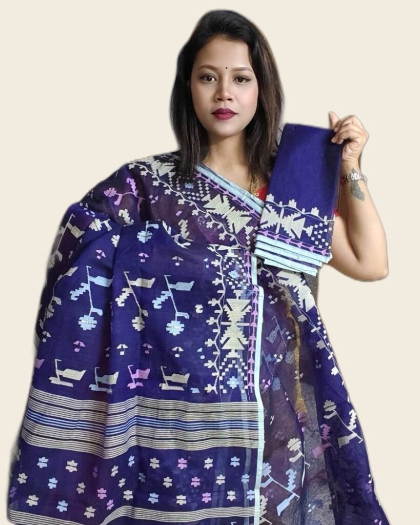 নীল জামদানি শাড়ি — সমকালীন স্টাইলিং